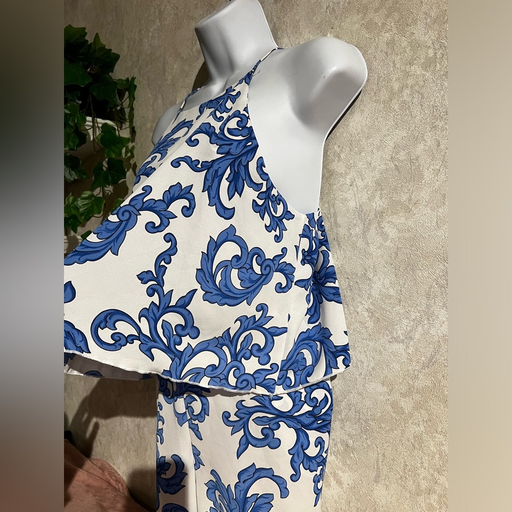 Tyche Flowy Romper With Pockets - image 8